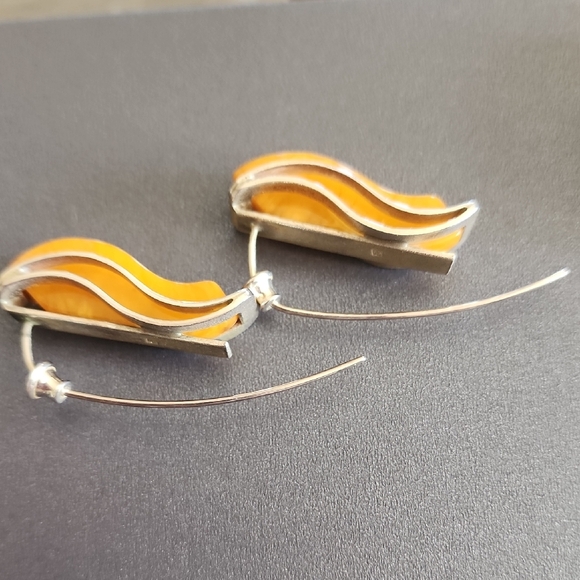 Silver and Amber Jewelry Set - Picture 3 of 3
